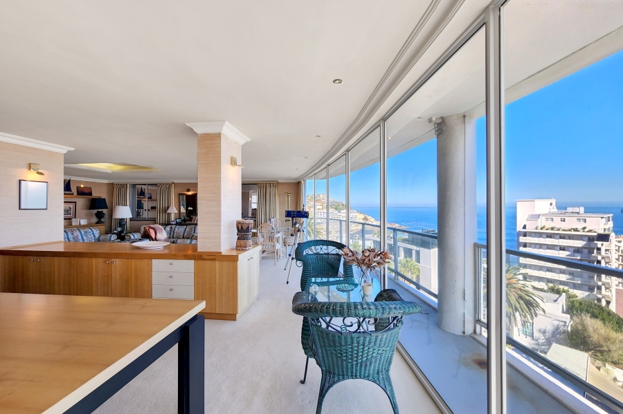 2 Bedroom Property for Sale in Bantry Bay Western Cape